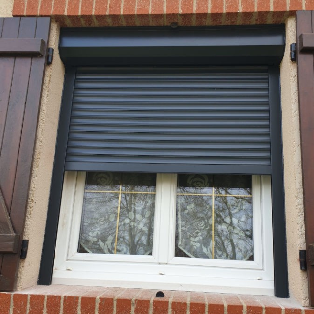 exemple pose rénovation volet roulant linteau